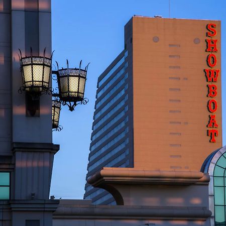 Showboat Hotel Atlantic City Exterior photo